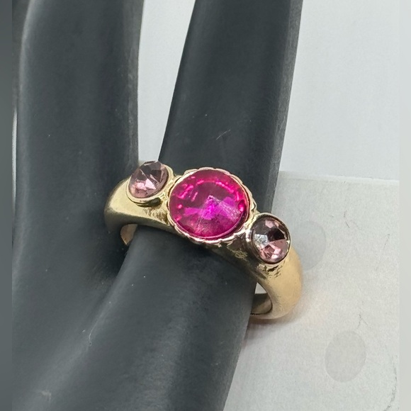 Isaac Mizrahi Crystals in Pink Statement Band Ring SZ 9 - Picture 6 of 6